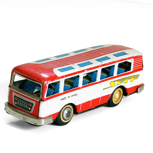 Jouet vintage en t�le bus.