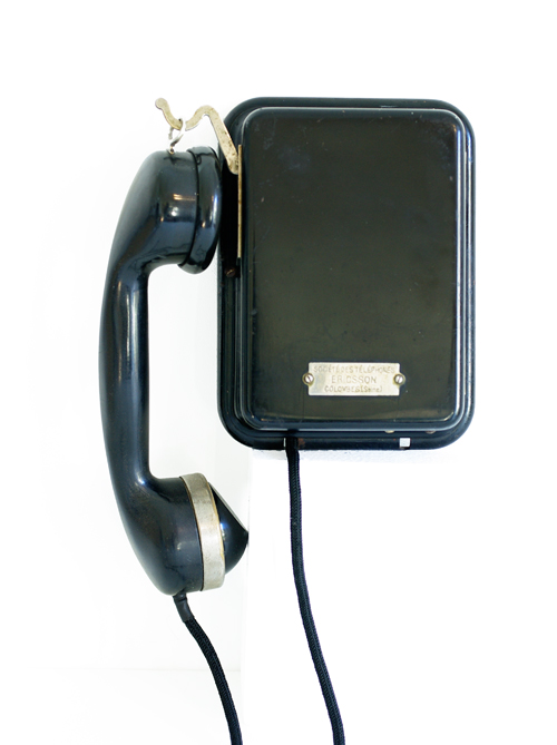 Ancien t�l�phone mural Ericsson