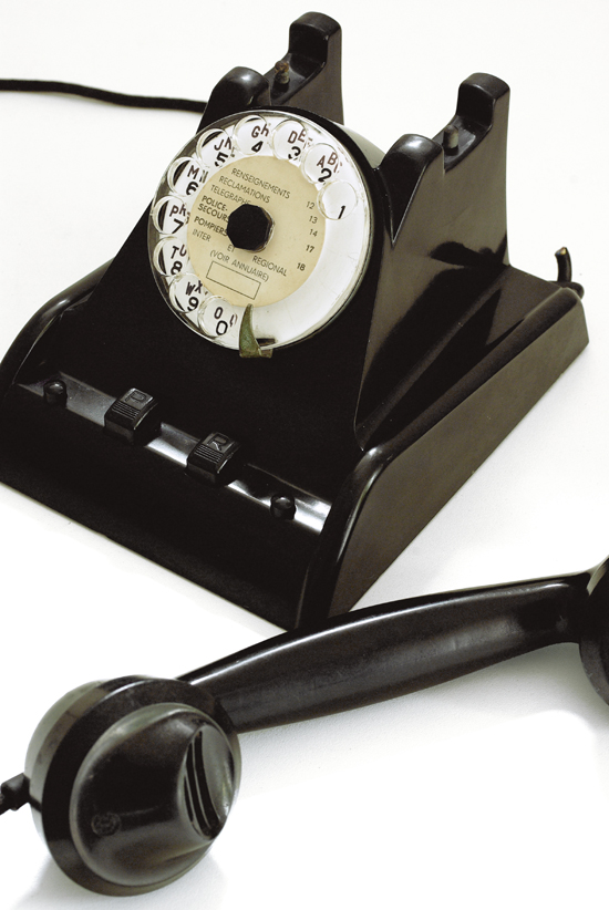t�l�phone vintage forme streamline